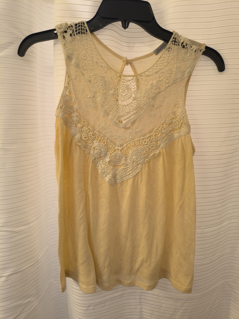 Charlotte Russe Lace Yoke Sleeveless Camisole - Cream Yellow